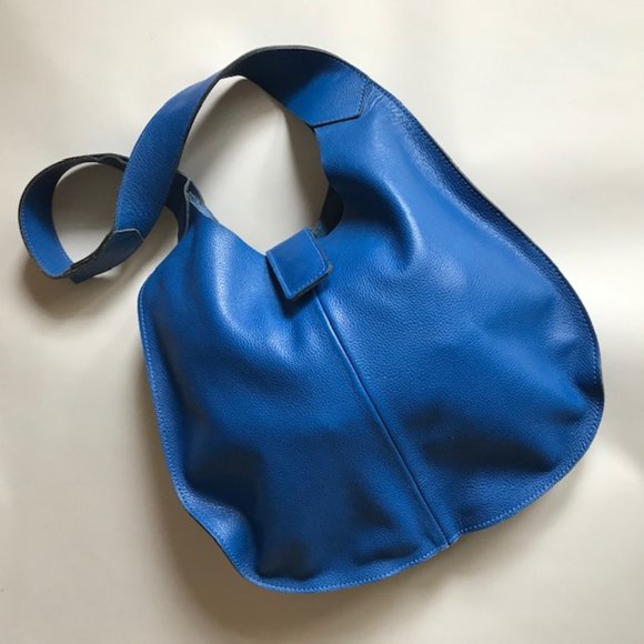 Unknown Handbags - Blue leather bag